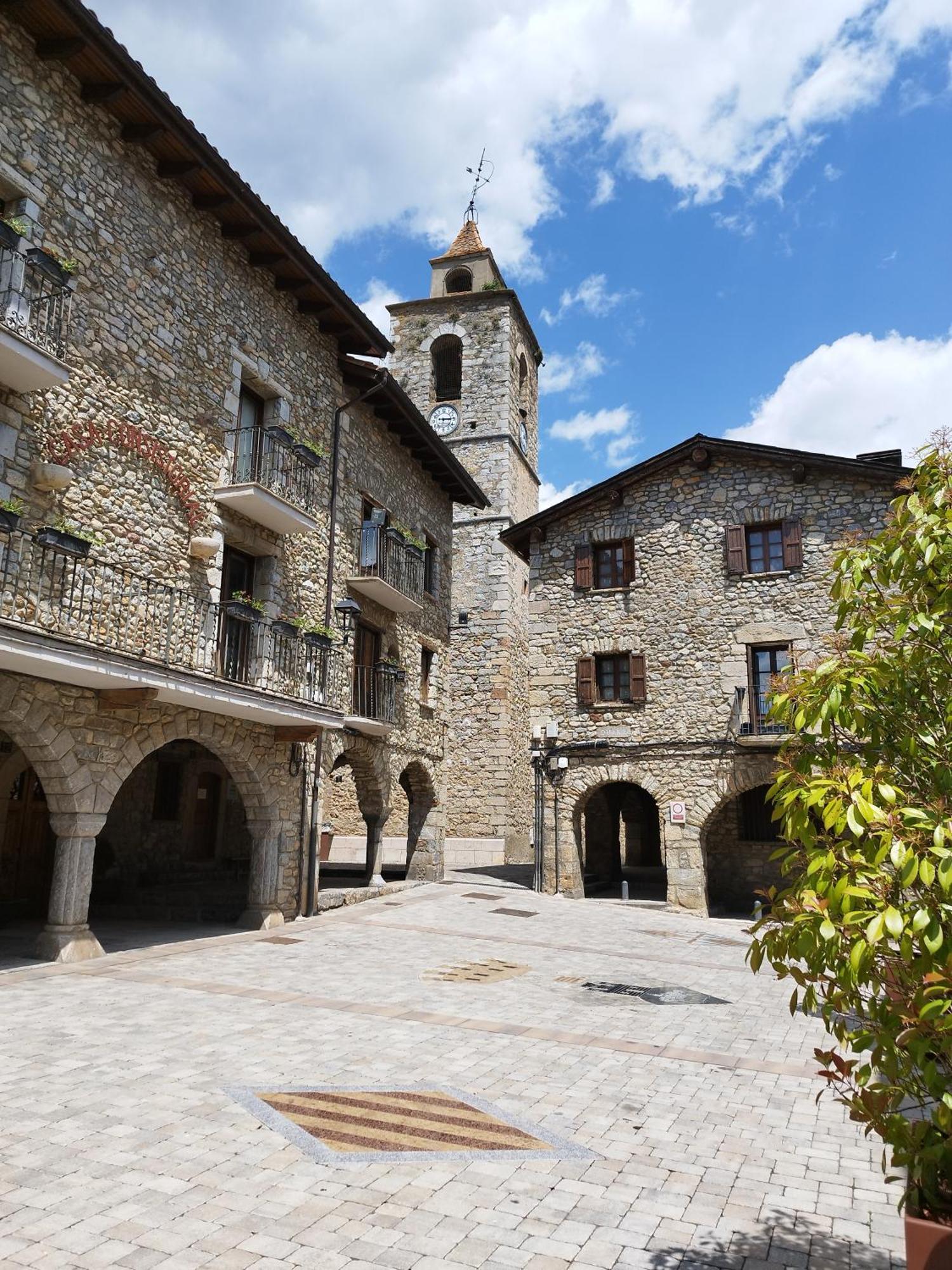 Cal Jan - Cadi Apartment Bellver De Cerdanya ภายนอก รูปภาพ